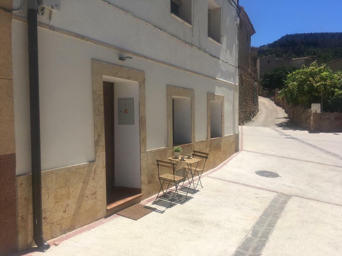 Apartamento Rural La Cascada De Calmarza Exterior photo